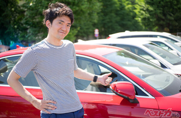 女子にバレなきゃエンブレムチューンもアリ（chachamal＠AdobeStock）