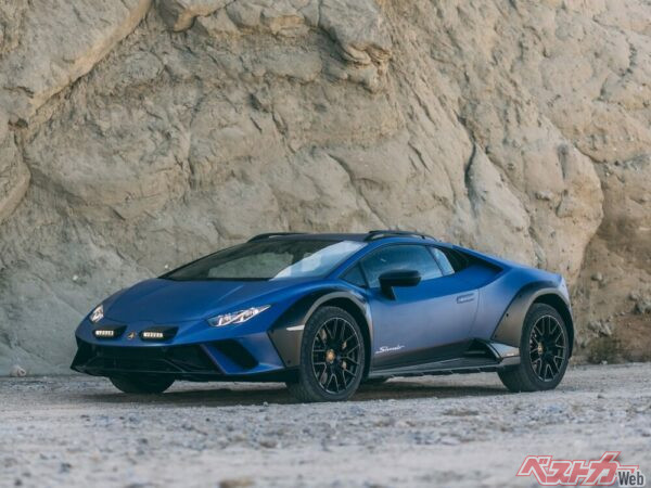 ウラカンをベースにしたオールラウンドモデルとして限定販売されたステラ―ト。驚くことに世界限定1499台のうち50台が日本の中古車市場に流通している。