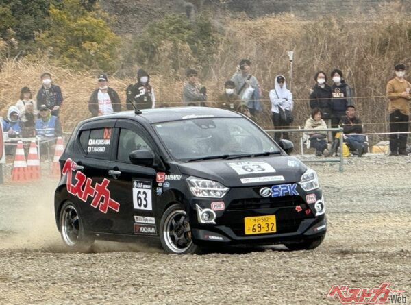 700㎏台の軽い車重に80馬力級のパワーだから面白くないはずがありません！