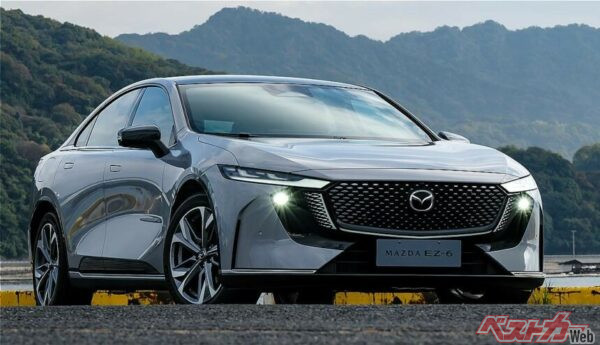 新型マツダEZ-6（広島に展示されているものを撮影）