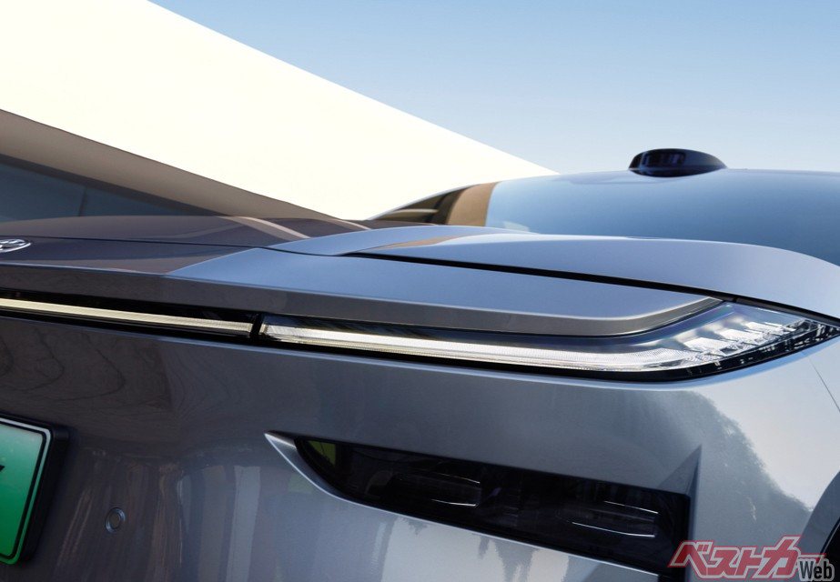 値段がバグってるよね!!! RAV4級のトヨタ製EVがまさかの225万円って