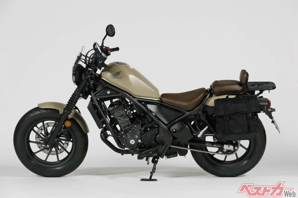 2025-03-08 21-40-45_AK10302