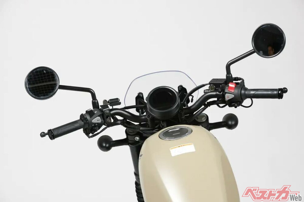 2025-03-08 21-40-46_AK10301