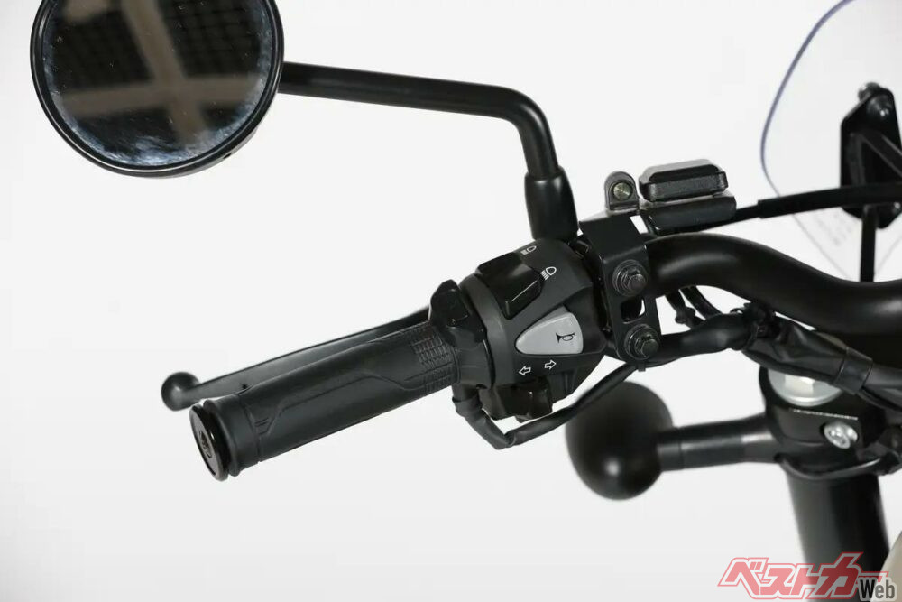 2025-03-08 21-40-48_AK10286