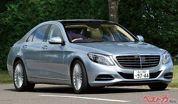 ベンツSクラス（1090万〜2340万円）…メルセデスの新型Sクラスの乗り心地には驚愕させられる。それでいてワインディングも気持ちいい！