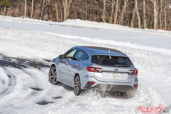 雪上での試乗は別機会になったが、すでにベストカーではテスト済み。その安定したパフォーマンスには敬服