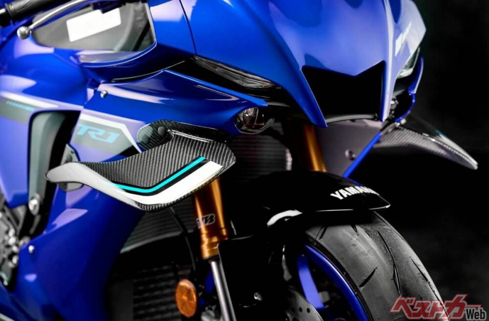 yzf-r1_color_02_2025_02_2025-03-14 11-15-22