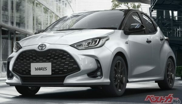 こちらは、ヤリス特別仕様車Z「URBANO」。専用ブラックアルミホイールがかなりいい!