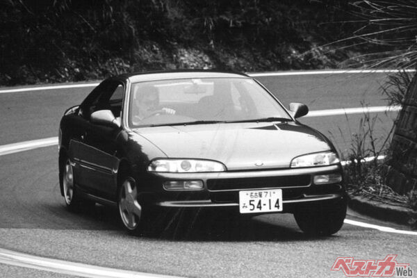 1991年登場のレビン／トレノに搭載された1.6L・5バルブエンジンは160psを発揮した。肝いり度：★★★★☆　エポックメイク度：★★★☆☆　消えて残念度：★★★☆☆