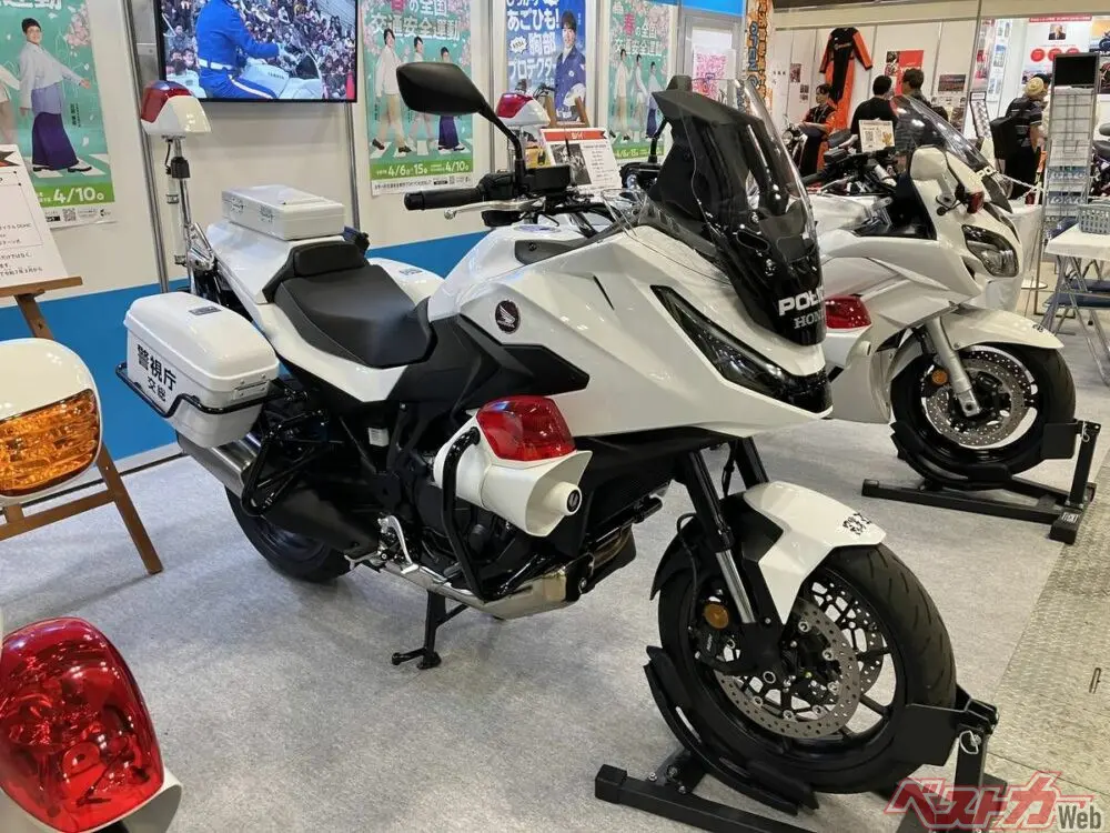 東京MCショー速報】新型白バイ「NT1100P」警視庁からも出撃