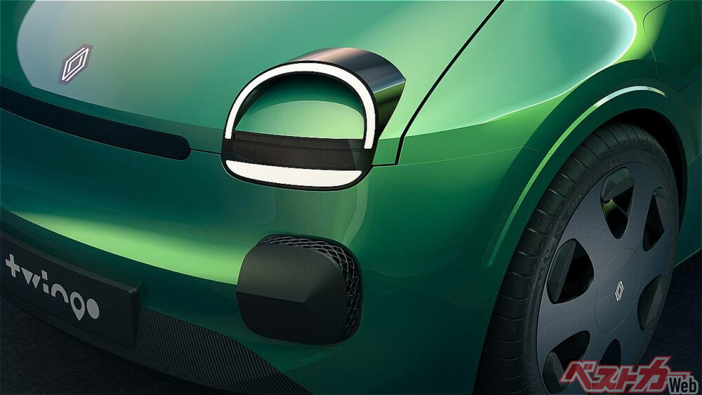 日産ひさびさの完全ニューモデルか？ トゥインゴベースという小型車に