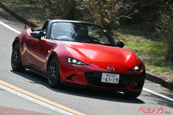 マツダ・ロードスターRS