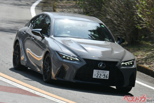 レクサス・IS500 Fsport performance