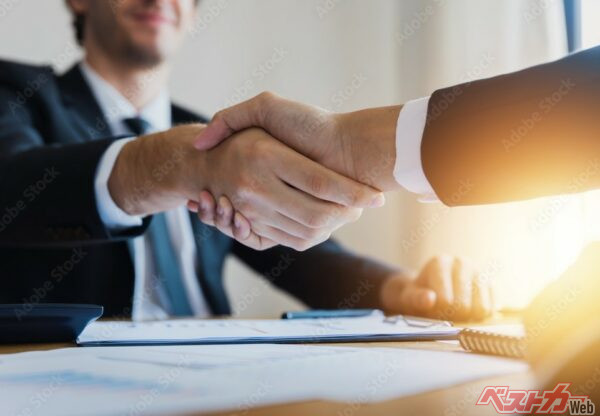 え!?　何回も審査するのって駄目なの!?!?（khwanchai@AdobeStock）