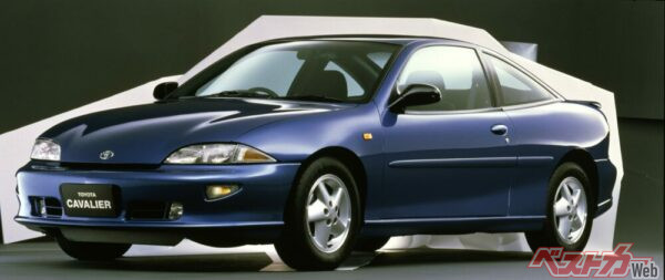 貿易摩擦緩和のためにトヨタから販売されたOEMモデル。こんなにかっこいいのにじつは問題児だった