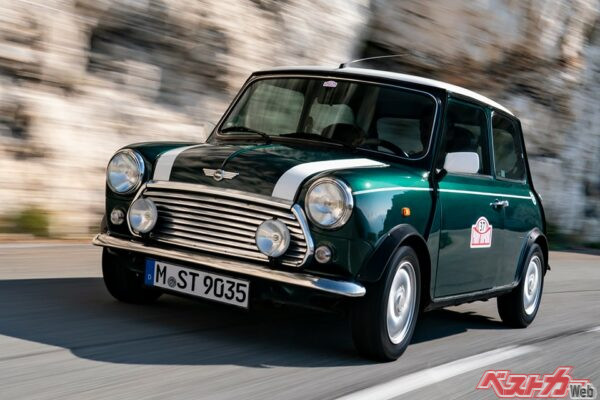 BMWミニではないクラシックミニがおススメ