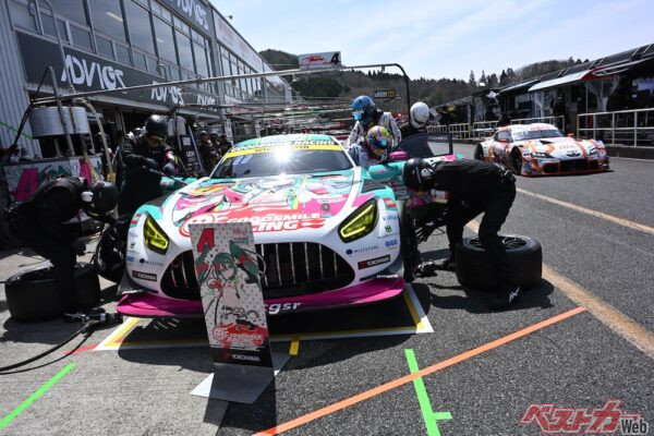 4号車は久々のポールポジションを獲得