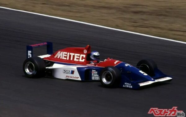 F3000シリーズで優勝を飾るドライバーにまで上り詰めた中谷氏