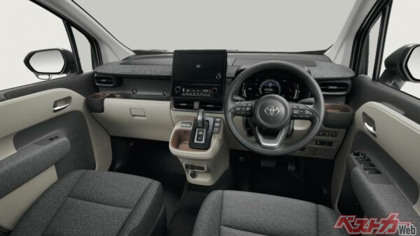 シエンタはフリードより低い全高を設定したことが他車種から乗り換える層には刺さった