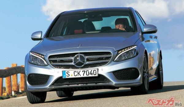 総合的なドライブフィールはEクラスにも劣らないほど艶やかなものになった、と渡辺氏