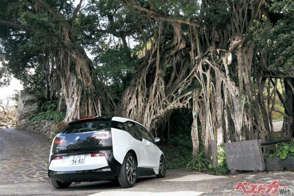CO2フリーを目指す屋久島で試乗会を開催したBMW