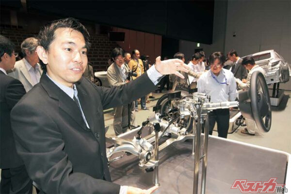 ダイレクト・アダプティブ・ステアリングは日産が世界に先駆けて実用化したメカニズムだ