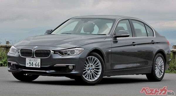 3位 BMW320i……結局1位と3位をBMW3シリーズが押さえるかたちとなってしまったが、184ps/27.5kgmを発揮し、8ATのつながりもスムーズで高いドライバビリティを発揮する。459万円からという価格も、まあ、納得だ