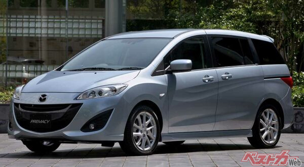 2位 マツダ プレマシー／日産 ラフェスタハイウェイスター……マツダの「NAGAREデザインコンセプト」を初めて量産車で採用した車種で、空力がCD値=0.30と優れているラフェスタハイウェイスターはOEMモデル