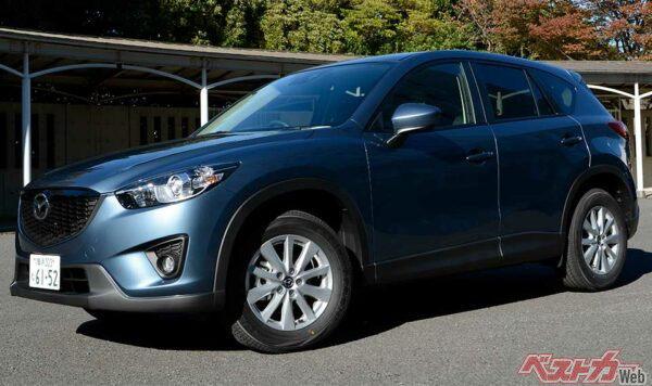 2位 CX-5……エンジン、シャシー、ボディとフルSKYACTIVテクノロジーをマツダ車で初めて全面採用したクリーンディーゼルSUV