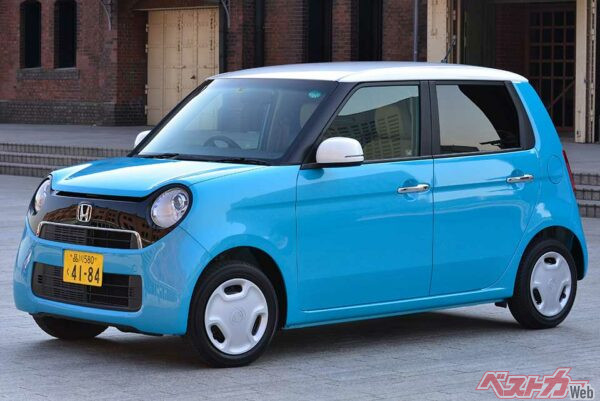 2位 N-WGN……2013年11月登場のNシリーズ第4弾。Nシリーズが提案する次世代ワゴン