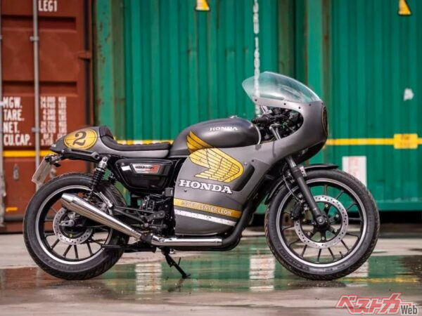 GB350はフルカウルも似合う！ 60年代レーサースタイルを目指すカスタムGBをチェック