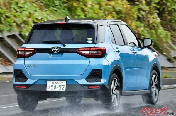 ライズハイブリッドZの中古車はプレミアム価格になるほど人気が高い