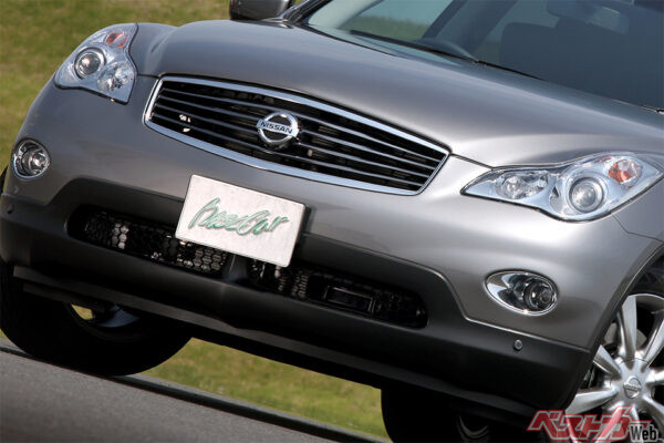 日産 スカイラインクロスオーバーが100万円以内で買えるって激アツじゃない!?