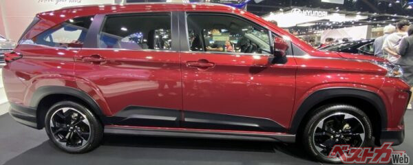 ヴェロッツは全長4,475mm、全幅1,750mm、全高1,700mm、ホイールベースは2,750mm。シエンタやフリードよりも長く、ライズ／ロッキーをストレッチしたような形状となっている