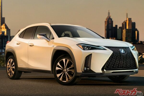 とくに走行距離7万キロのF SPORTモデルが狙い目だ!