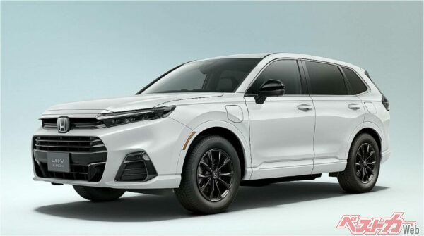 2024年に投入されたCR-V FCEV。内燃機関モデルとは顔付きやサイズが異なっている