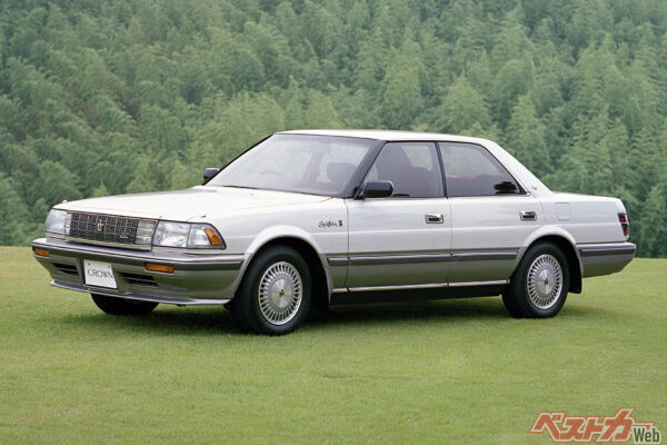 年間販売台数では歴代のピークに達した8代目だが、強敵・シーマとの対決に苦戦する