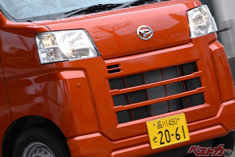 堅実な進化を果たすダイハツ車!! 唯一無二な個性が爆発している件