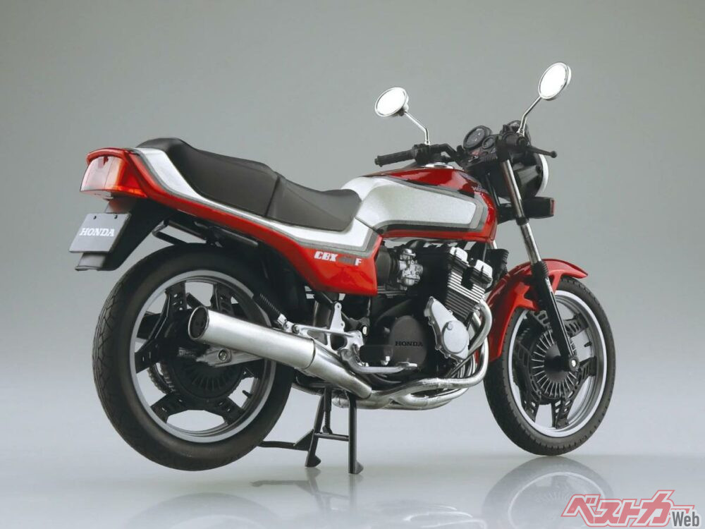 新製品】アオシマより1/12サイズ「CBX400F」の追加カラーが登場