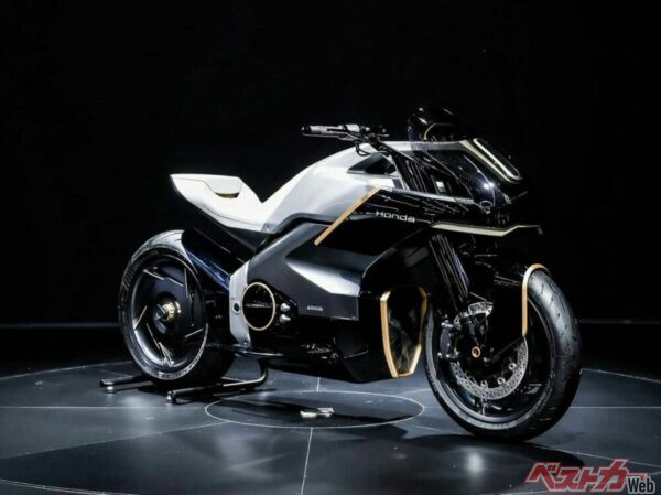 ホンダ第3のEV出現！ 中国で発表されたハーフカウル搭載モデルはファンコンセプト×アーバンコンセプトに続く新型か