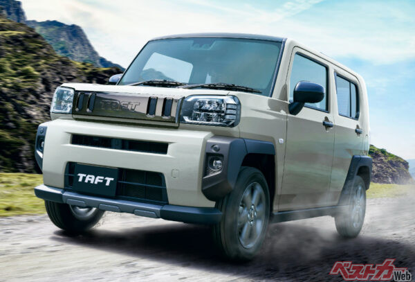 アグレッシブな走りを見せる、特別仕様車「ダーククロム ベンチャー」