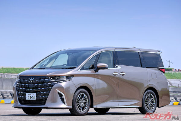 トヨタ アルファード／ヴェルファイア（555万～1065万円）