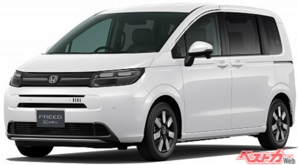 2024年6月にデビューした3代目フリード。上質で洗練されたシンプルなデザインのAIRと、力強く遊び心に溢れるデザインのクロスターの2タイプ。価格はAIRが262万3500～344万3000円