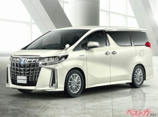 アルファードバブルの火付け役といっても過言ではない30型