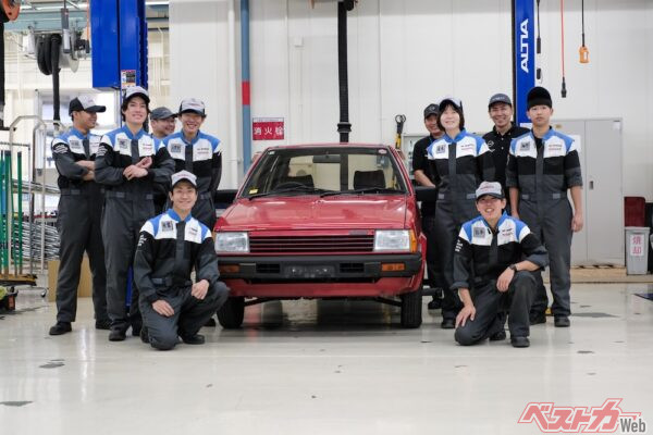 このプロジェクトのスタートを飾ったのは監督に提案した栃木校から。みんないい顔してるぜ