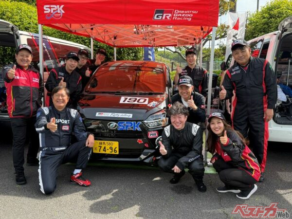 今回も5人のダイハツのメカニックさんが応援に来てくれた。ダイハツさんにはいつも感謝です