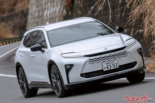 真打ち、クローザー、ショーストッパー……最後にオイシイ所を全部かっさらうのが16代目トヨタ クラウンの4種目、クラウンエステートだ！