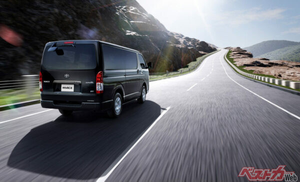 200系ハイエース20周年を記念した、スーパーGL‘‘DARK PRIME S’‘