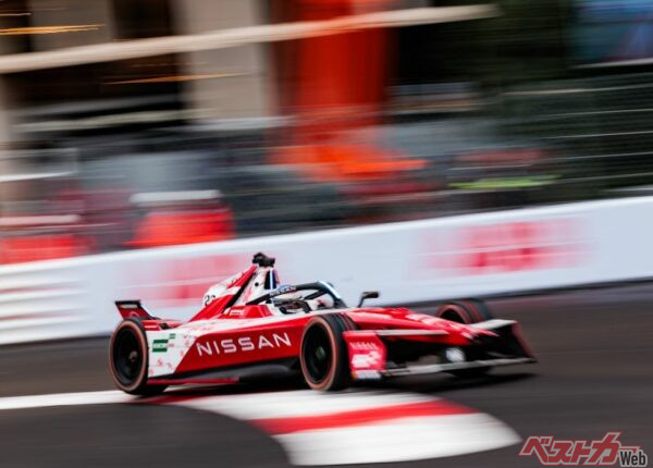 現在ドライバーズランキングでは首位に立っている日産フォーミュラEチーム