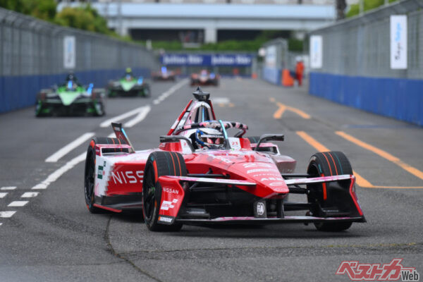 フォーミュラE東京E-Prix第9戦で勝利を飾った日産のオリバー・ローランド選手